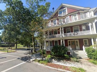 59 Ackers Ave #1, Brookline, MA 02445