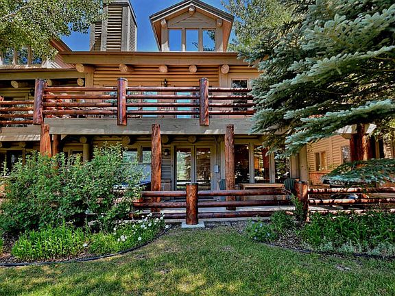2nd image of 1955 Deer Valley Dr N #303