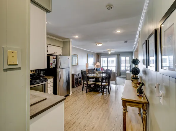 1400 Ocean Blvd #111-C, Isle Of Palms, SC 29451