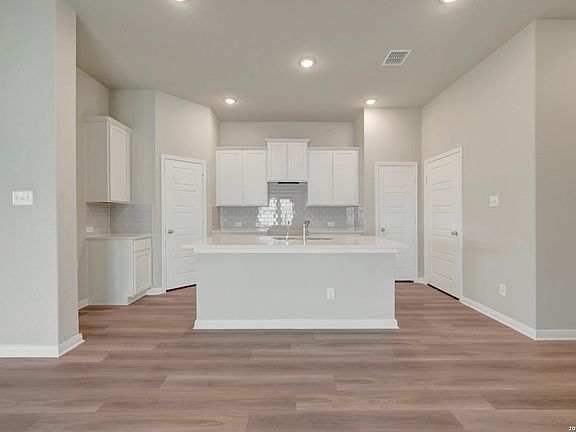3rd image of 17510 Buffalo Grass Lane