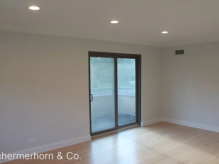 419 Ridge Ave — Photo 11