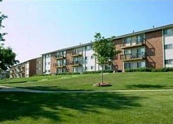 2nd image of 8540 Granville Pkwy APT 918