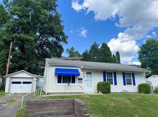 1235 Bellaire St, Fairmont, WV 26554