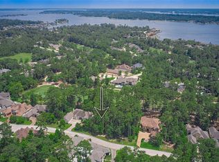 304 W Pines Dr, Montgomery, TX 77356
