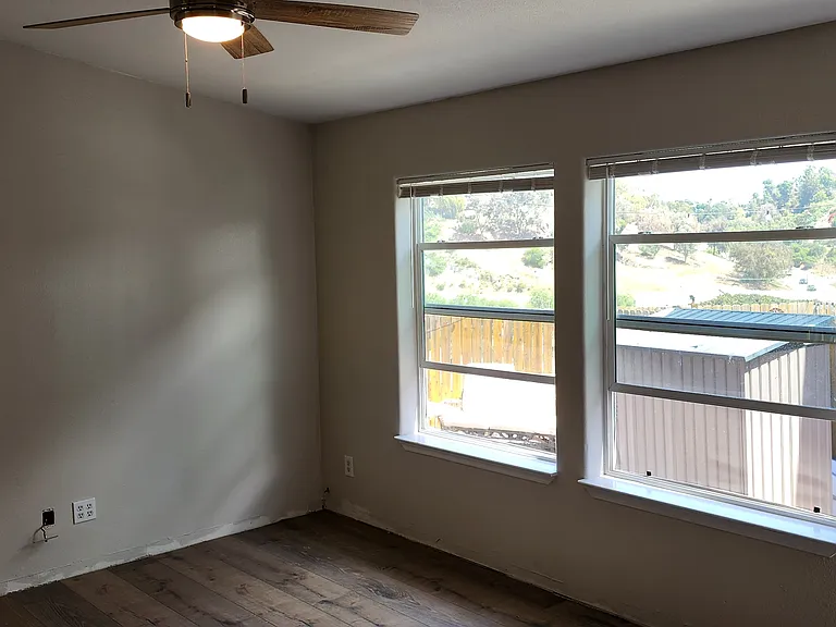 567 Hoover St — Photo 19
