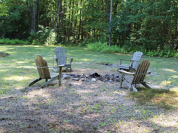 3rd image of 167 Kingman Hill Road