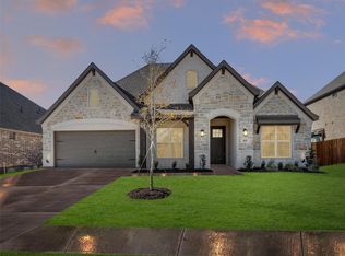 105 Mockingbird Hill Dr, Joshua, TX 76058