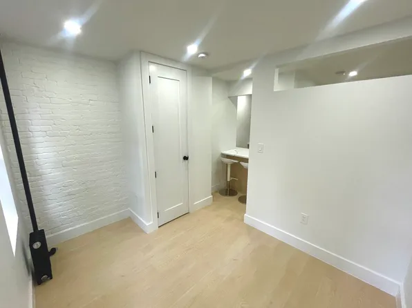 413 East 9th Street image 6 of 8