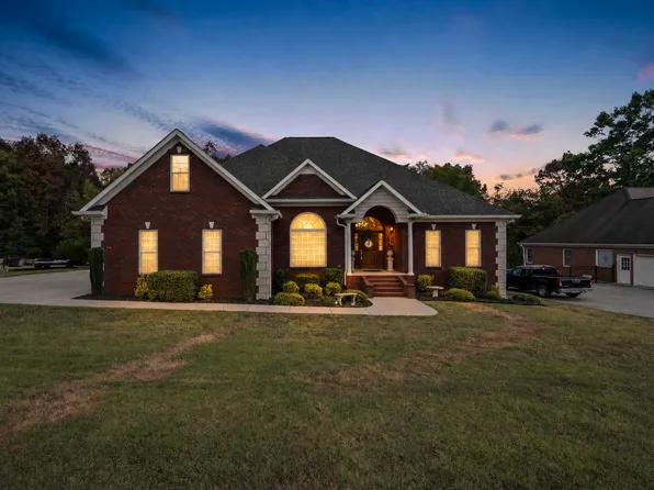 106 Stonegate Cir, Shelbyville, TN 37160