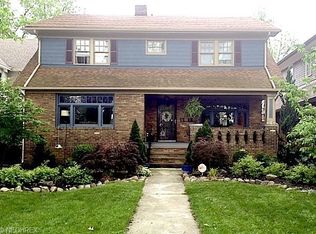 12995 Clifton Blvd, Lakewood, OH