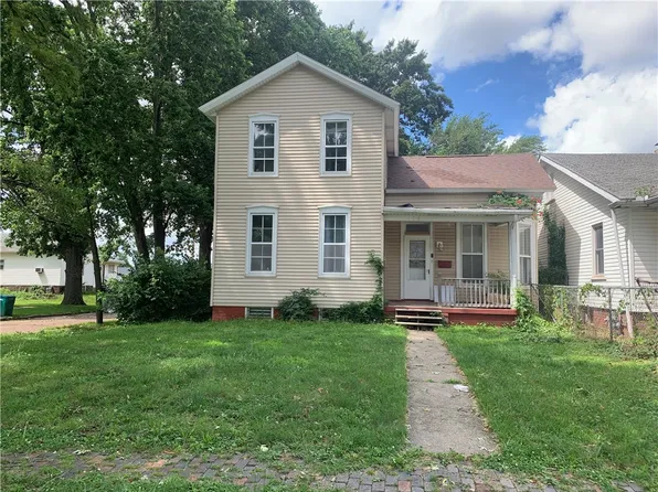646 W North St, Decatur, IL 62522