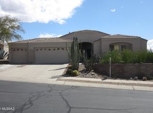 573 W Silvertip Rd, Oro Valley, AZ 85737