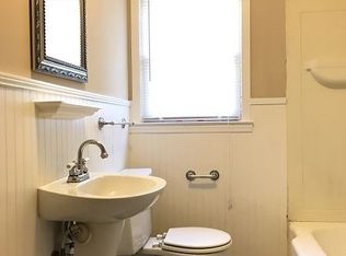 2835 Durham St, Burlington, NC 27217