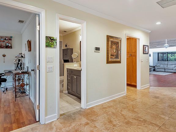 5th image of 5332 Stonybrook Ln