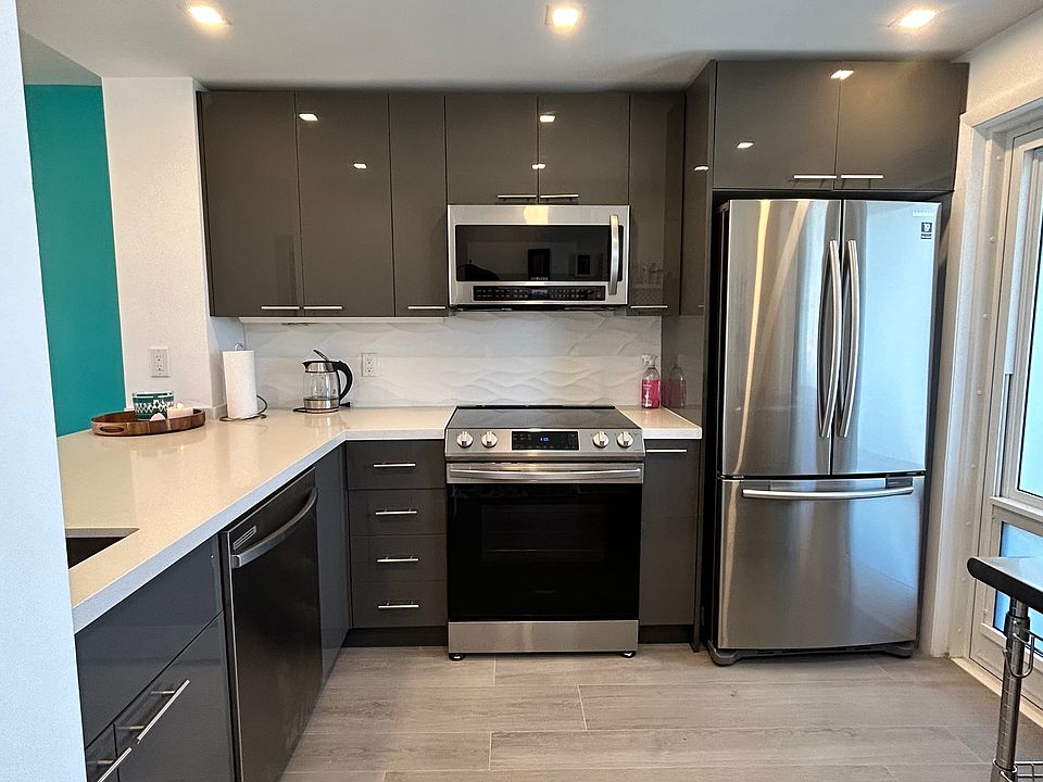 1st image of 3221 NE 8th St APT 301F