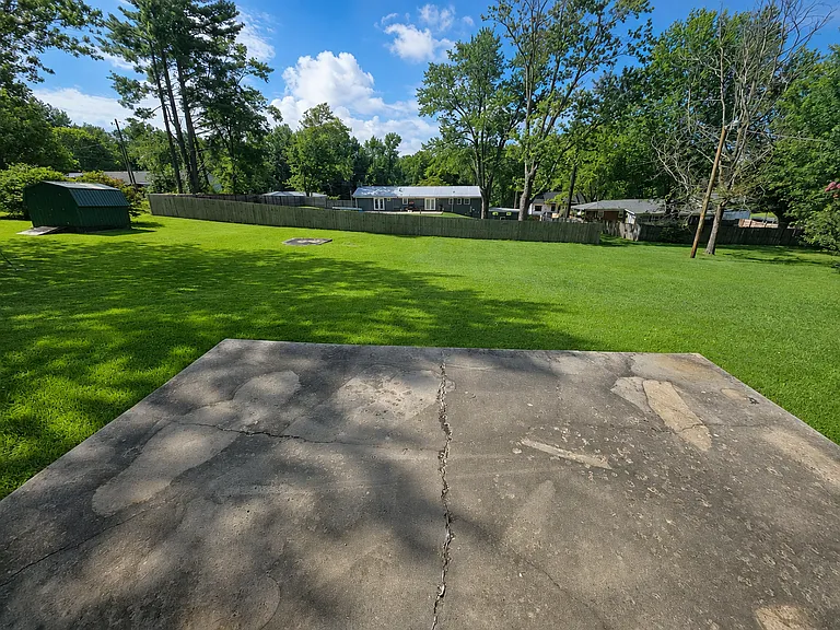 263 Williams Cir — Photo 2