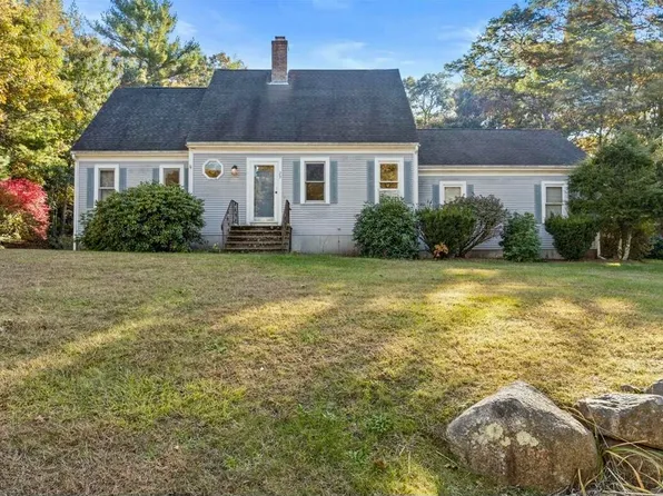 23 Heather Hill Road, Buzzards Bay, MA 02532