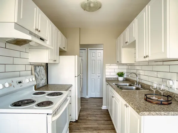 Silverbirch Apartments - Choose your rent level - Call for Details - All utilities included