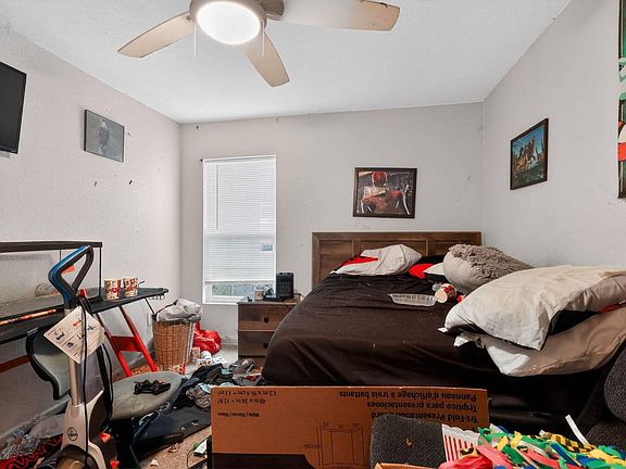 4th image of 511 W Orange St