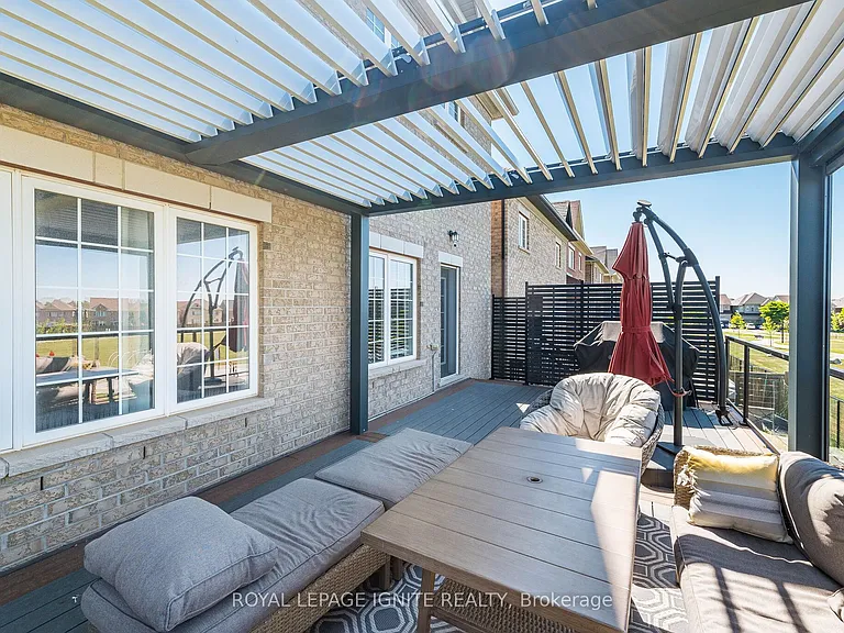 18 Monkton Cir — Photo 46