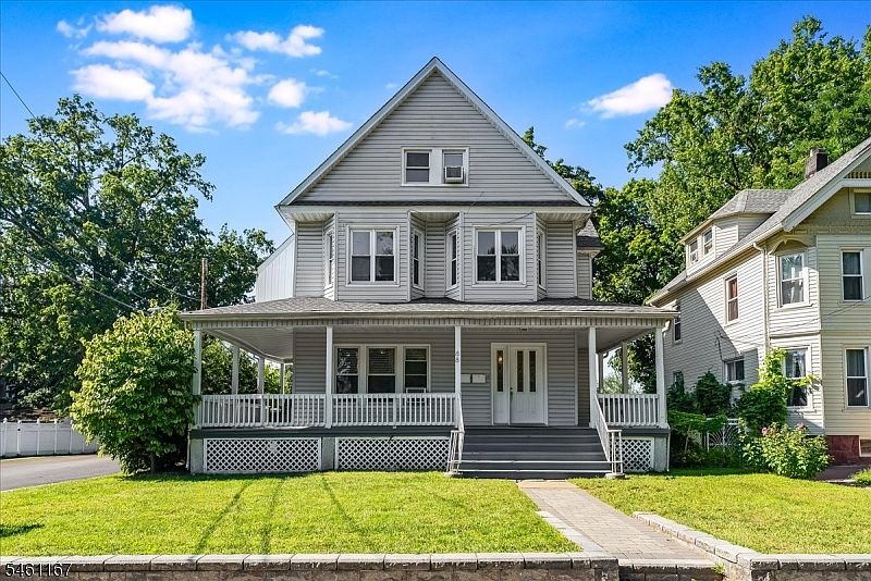 1st image of 68 Tenafly Rd