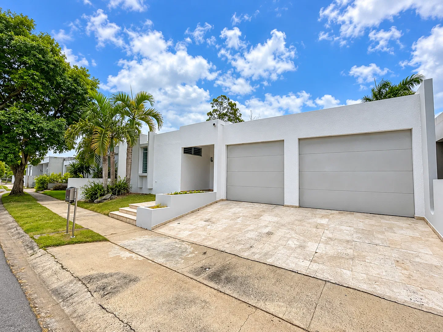 3 bed, $4,000 — Photo 3