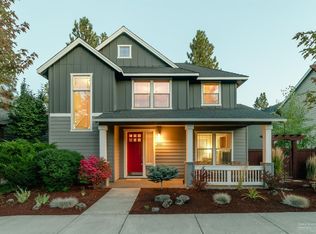 2453 NW Hosmer Lake Dr, Bend, OR 97703