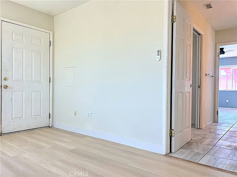 17601 Sycamore Ln — Photo 45