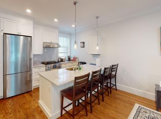 1240 Beacon St APT 4A, Brookline, MA 02446