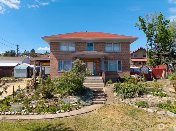 633 N 3rd Avenue, Okanogan, WA 98840