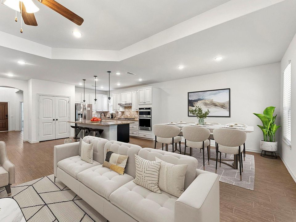 1st image of 15 Pioneer Canyon Pl