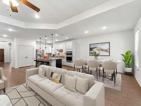 15 Pioneer Canyon Pl, Tomball, TX 77375