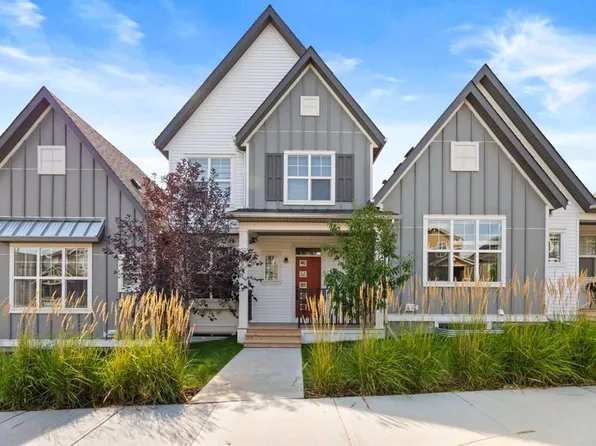 273 N Lucas Ave NW, Calgary, AB T3P 1N3