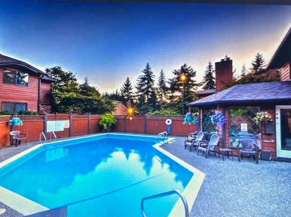 1726 156th Ave NE, Bellevue, WA 98007