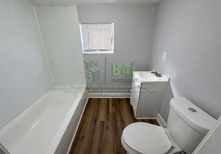 204 E Crovat St — Photo 12