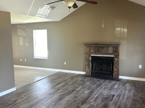 805 Deer Trail Ln, Pass Christian, MS 39571