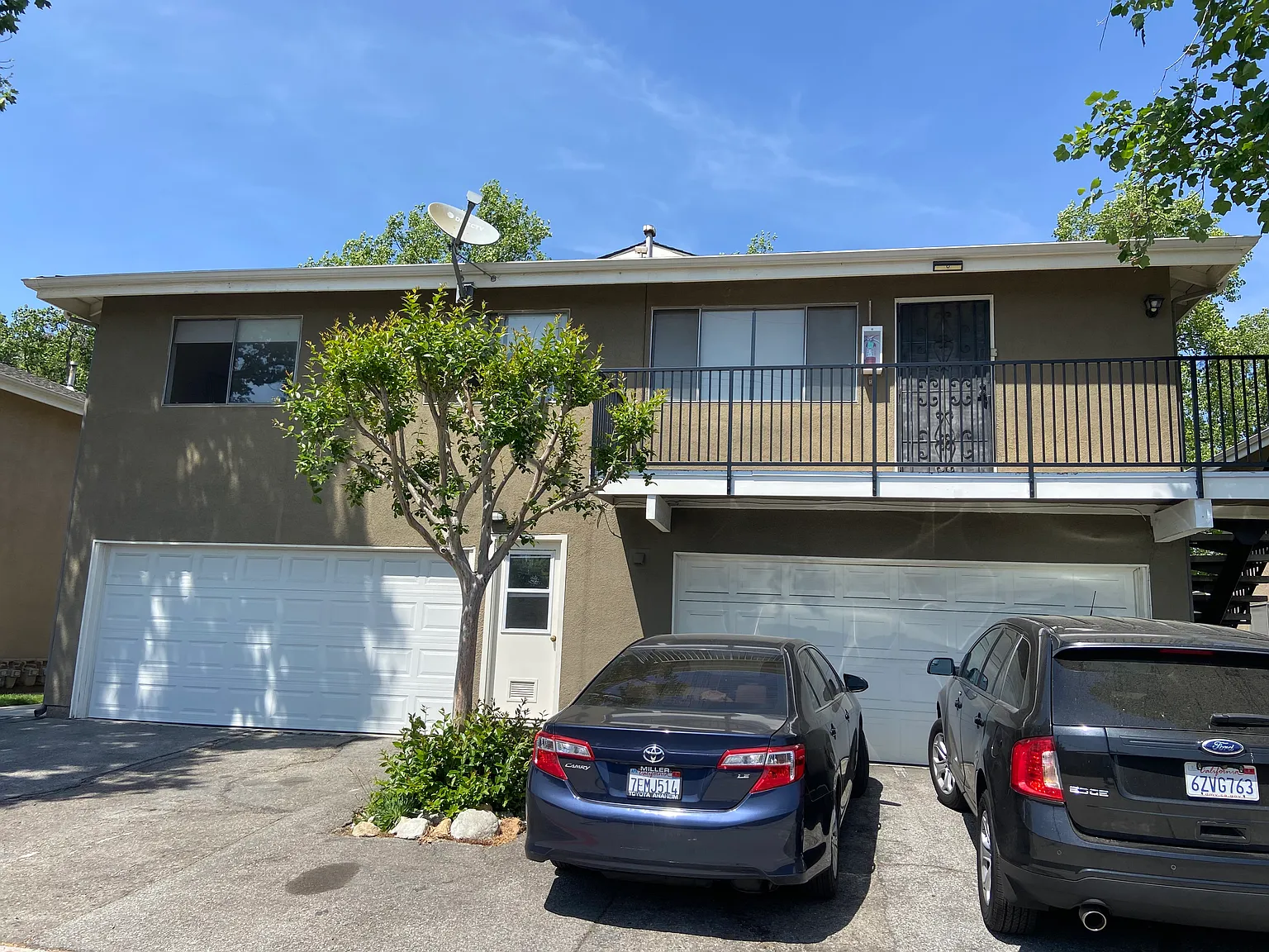 2 bed, 771 sqft, $2,350 — Photo 2