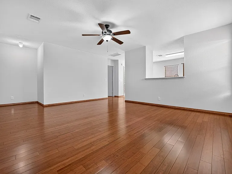 2412 Kale Dr — Photo 8