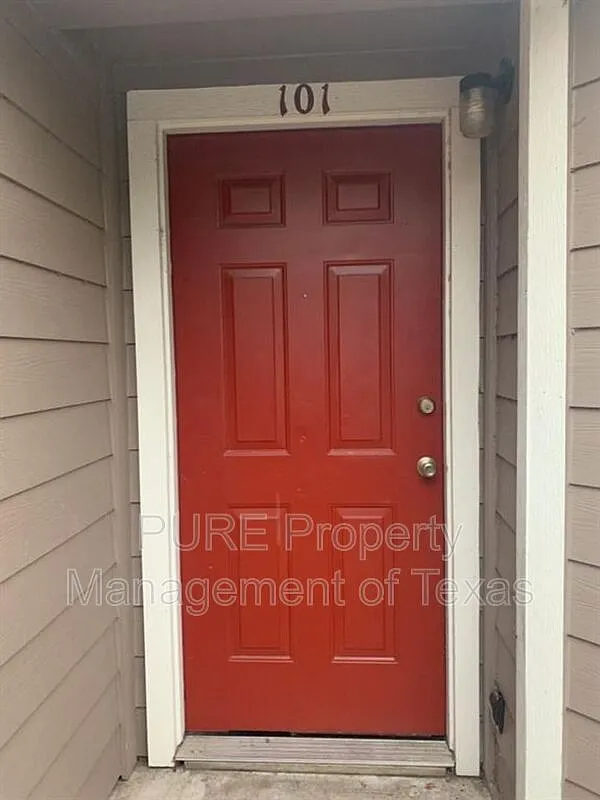2 bed, 2.0 bath, 945 sqft, $1,495 — Photo 3