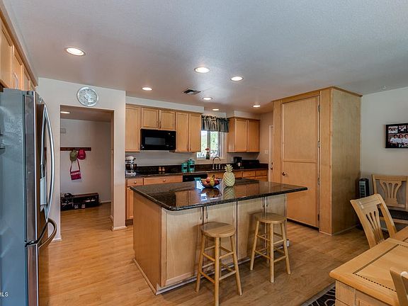 UPDATED OVERSIZED KITCHEN