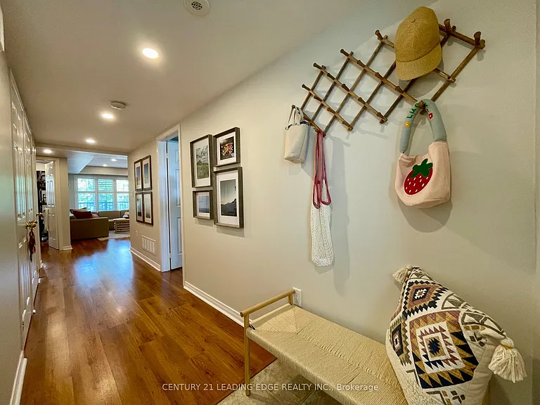 2083 Bur Oak Ave — Photo 3