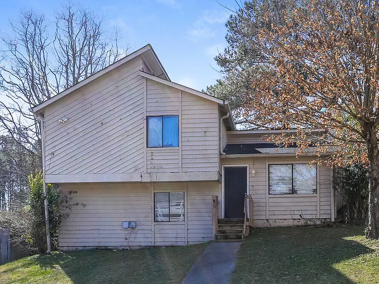 4839 Mainstreet Valley Trce — Photo 1