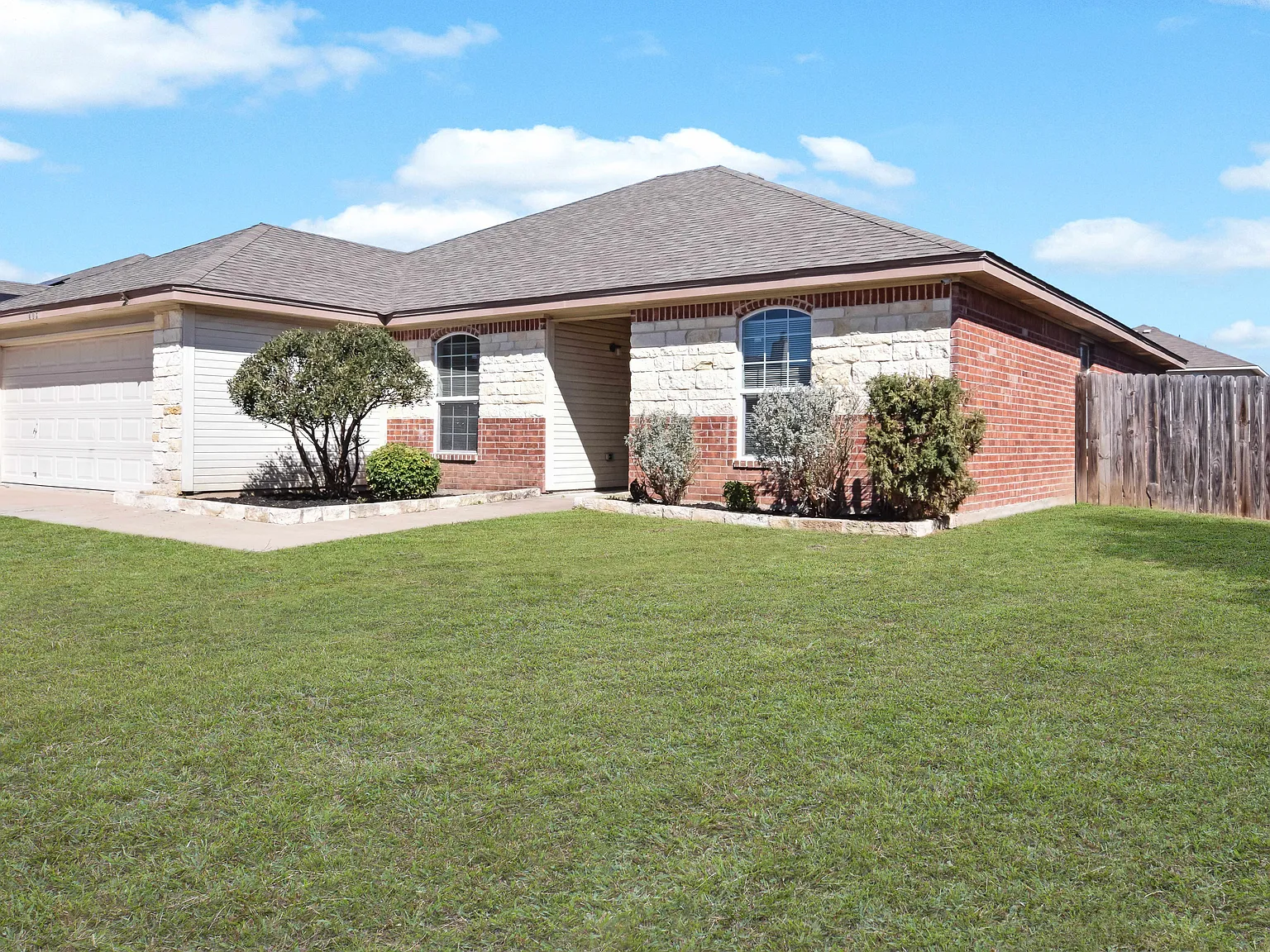 403 Constellation Dr, Killeen — Photo 2