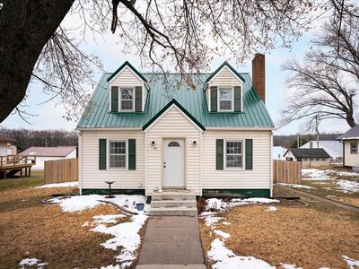 408 E Main STREET, Wauzeka, WI, 53826