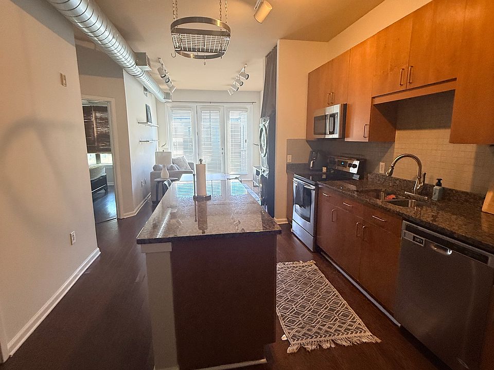 1st image of 5300 Peachtree Rd Unit 3211