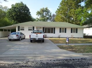 307 McGoodwin Ave, Warrensburg, MO 64093
