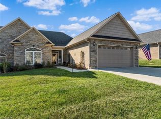 151 Greystone Ln, Mount Airy, NC 27030