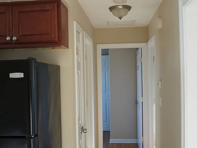 28-30 Sampson St #4 — Photo 10