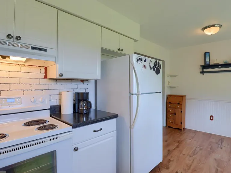 4644 View Dr — Photo 2