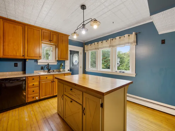 788 Union Street, Bangor, ME 04401